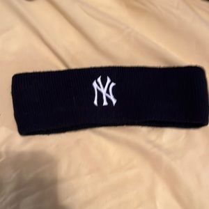 Yankees head band